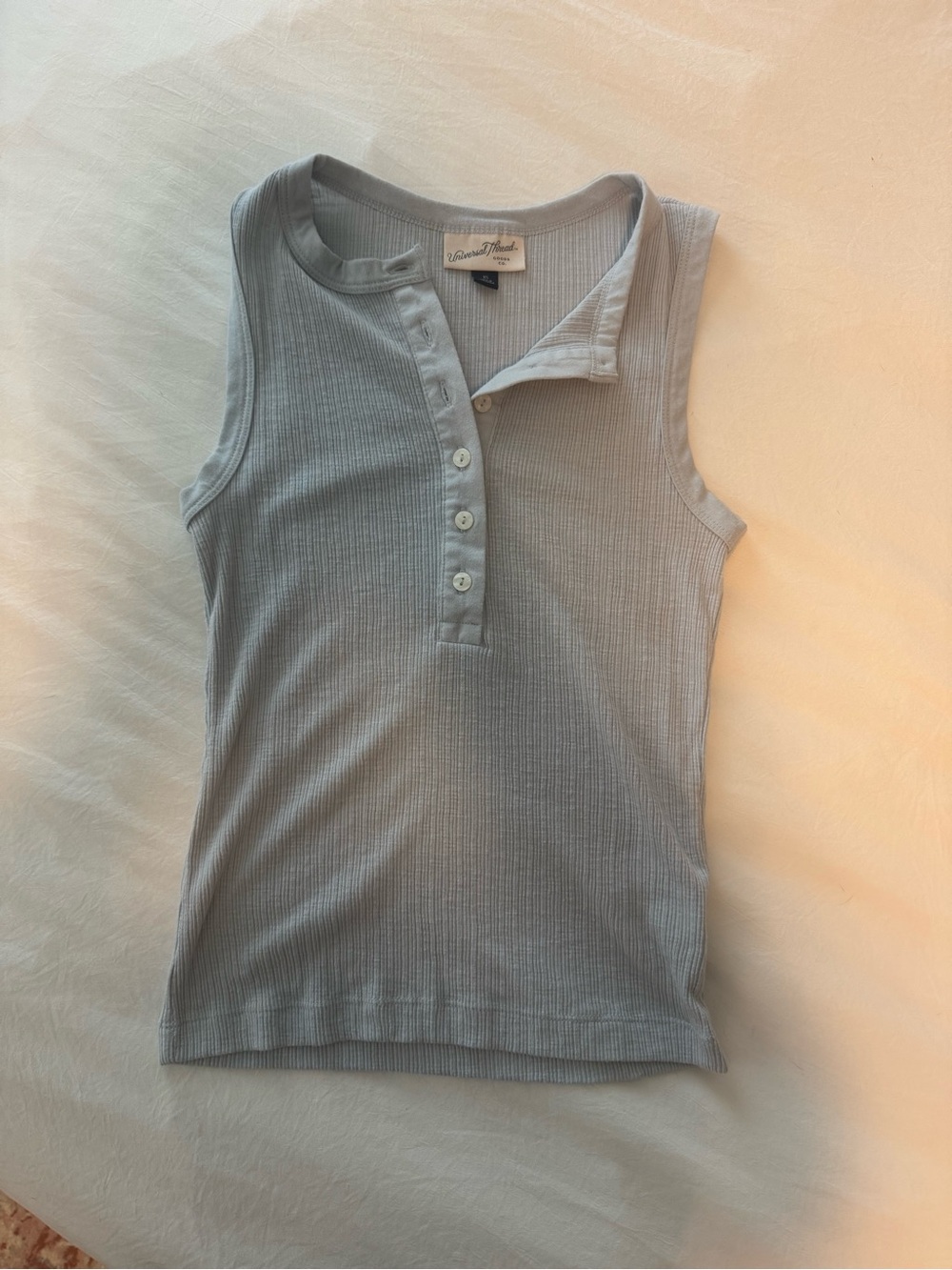 Universal Thread Tank